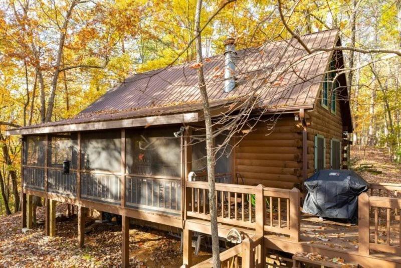 ブルーリッジ山脈 Mountain Time Cabin, Hot Tub, Fire Pit, Fireplaceヴィラ エクステリア 写真